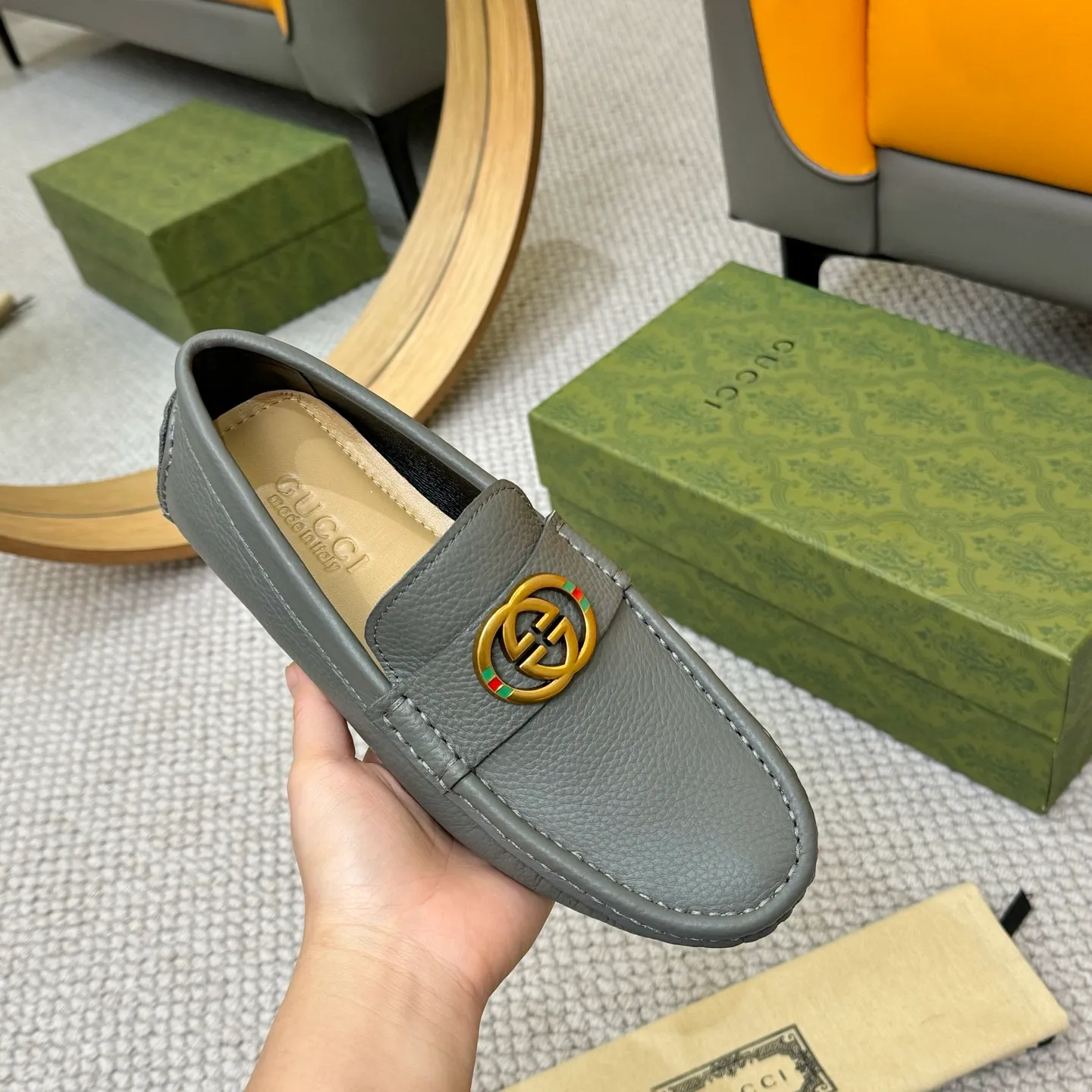 Men's shoes 💰420 (Yangli) Gucci* - the top version of Gucci classic beanie shoes! It is made of imported original cowhide and has a comfortable first layer of sheepskin lining! Original wear-resistant rubber outsole! High quality products! Size 38-46, with shoe dial, cloth bag, card